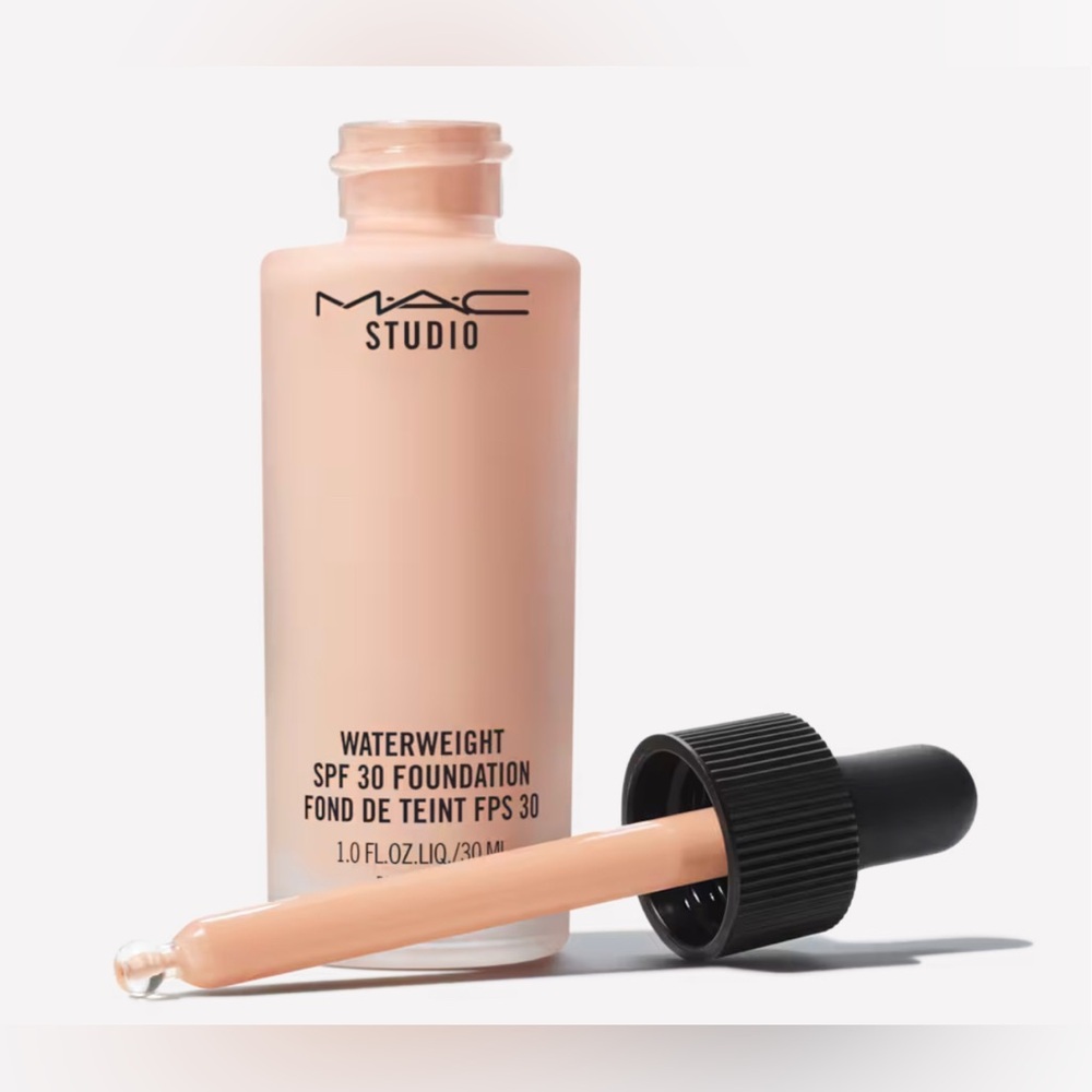 Sold out- NW20- STUDIO WATERWEIGHT SPF 30 FOUNDATION